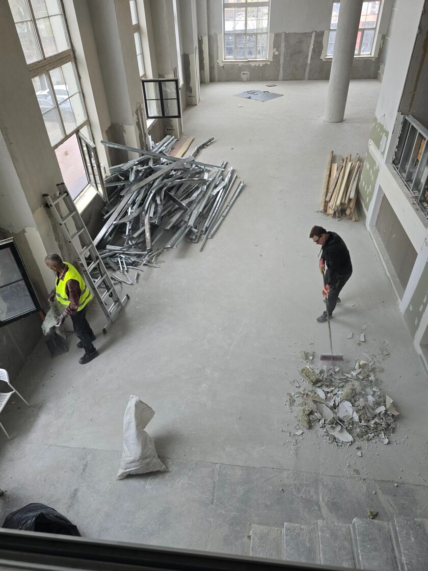 Global Results galerija — apsaimniekošanas, remonta un restaurācijas darbi